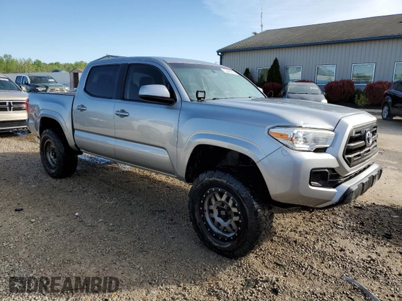 2017 Toyota Tacoma SR5 z VIN 5TFCZ5AN5HX121765, wystawiony jako Copart lot #53449835 z przebiegiem 115 980 mil mil oraz Szkoda całkowita • Salvage title. Historia ofert i sprzedaży dostępna na DreamBid. Obrazek 4.