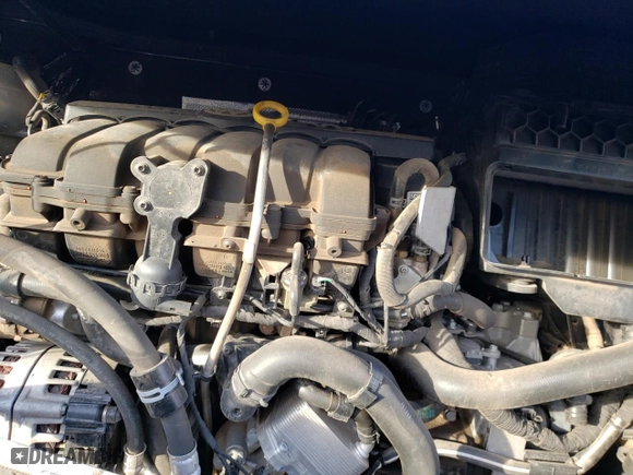 2020 Volkswagen Atlas Cross Sport 3.6L V6 SE w/Technology with VIN 1V25E2CA3LC213582, listed as a Copart auction lot 70001332 with 65,567 mi miles. Bid and sale history available at carsss.com. Image 12.
