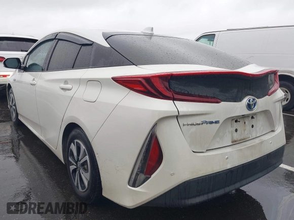 2017 Toyota Prius Plus with VIN JTDKARFP5H3004876, listed as a IAAI auction lot 41972573 with 148,670 mi miles and . Bid and sale history available at DreamBid. Image 3.