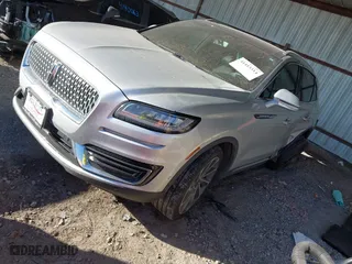 2019 Lincoln Nautilus Reserve with VIN 2LMPJ8LP2KBL65963, listed as a IAAI auction lot 41413314 with 52,012 mi miles. Bid and sale history available at carsss.com. Image 17.