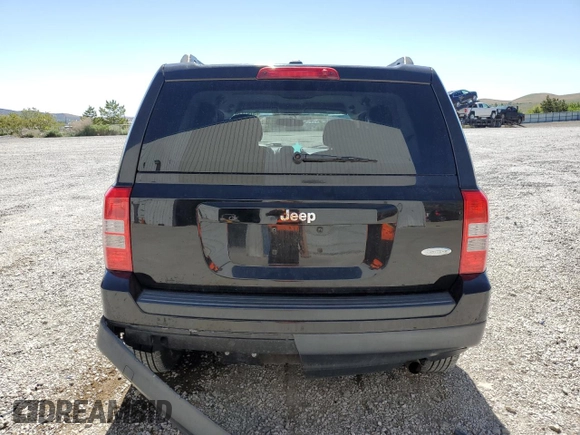 2015 Jeep Patriot Latitude with VIN 1C4NJPFB3FD377959, listed as a Copart auction lot 57914755 with 106,704 mi miles and Salvage title. Bid and sale history available at DreamBid. Image 6.