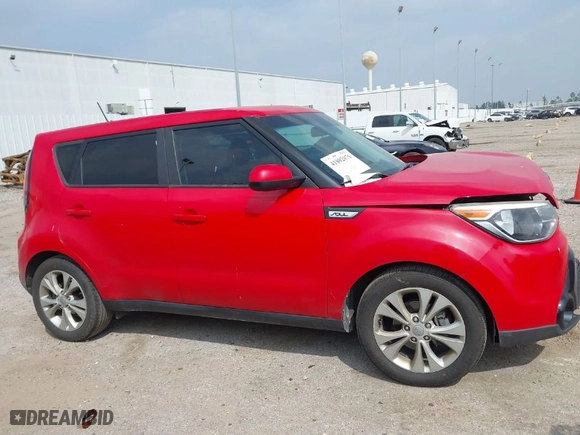 2016 Kia Soul + with VIN KNDJP3A53G7840318, listed as a IAAI auction lot 41802076 with 133,884 mi miles. Bid and sale history available at carsss.com. Image 13.
