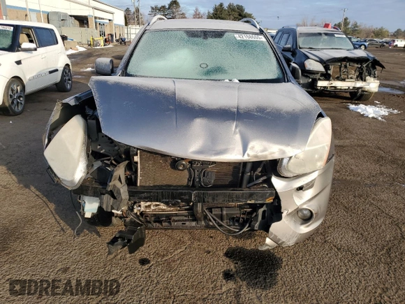 2011 Nissan Rogue S z VIN JN8AS5MV0BW256046, wystawiony jako Copart lot #42168655 z przebiegiem 184 634 mil mil oraz Szkody całkowita. Historia ofert i sprzedaży dostępna na DreamBid. Obrazek 5.