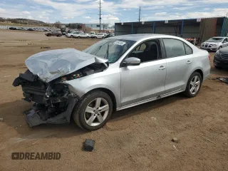 2012 Volkswagen Jetta TDI w/Premium с VIN 3VWLL7AJ3CM015515, выставлен на аукционе Copart как лот 51064185 с пробегом Не указан миль и Списание • Salvage title. История ставок и продаж доступна на DreamBid. Изображение 1.