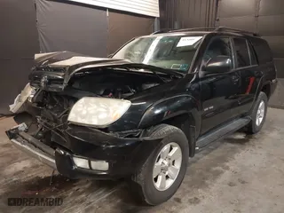 2004 Toyota 4Runner SR5 with VIN JTEBU14R740054425, listed as a IAAI auction lot 41320869 with 211,157 mi miles. Bid and sale history available at carsss.com. Image 18.