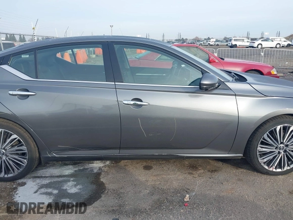 2023 Nissan Altima SL with VIN 1N4BL4EV6PN373414, listed as a IAAI auction lot 38292437 with 29,418 mi miles and . Bid and sale history available at DreamBid. Image 13.