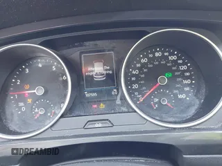 2018 Volkswagen Tiguan SEL z VIN 3VV3B7AX5JM091021, wystawiony jako IAAI lot #42392698 z przebiegiem 107 595 mil mil oraz . Historia ofert i sprzedaży dostępna na DreamBid. Obrazek 7.