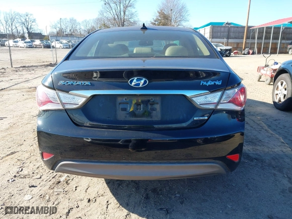 2013 Hyundai Sonata Hybrid with VIN KMHEC4A45DA100712, listed as a IAAI auction lot 41493504 with 1 mi miles. Bid and sale history available at carsss.com. Image 12.