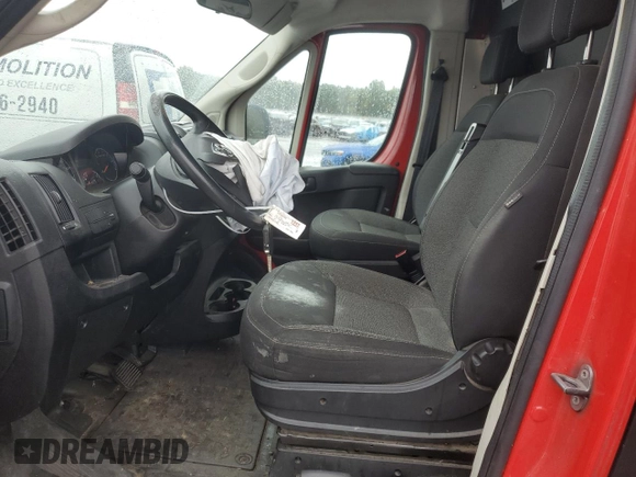 2018 Ram ProMaster Cargo with VIN 3C6URVHG9JE139419, listed as a Copart auction lot 72586384 with 56,539 mi miles and Salvage Title. Bid and sale history available at DreamBid. Image 7.