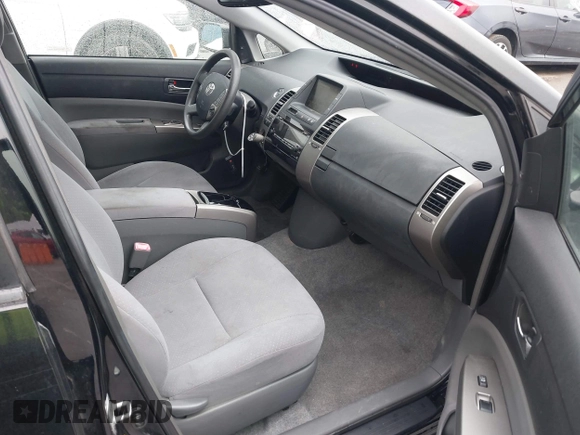 2009 Toyota Prius with VIN JTDKB20U293480152, listed as a IAAI auction lot 41805270 with 155,943 mi miles. Bid and sale history available at carsss.com. Image 5.