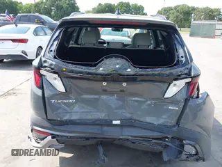 2025 Hyundai Tucson SEL with VIN 5NMJBCDE2SH481460, listed as a IAAI auction lot 42168976 with 12,330 mi miles. Bid and sale history available at carsss.com. Image 16.