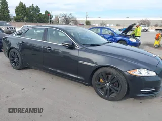 2011 Jaguar XJ with VIN SAJWA2GB0BLV09390, listed as a IAAI auction lot 41725775 with 86,868 mi miles. Bid and sale history available at carsss.com. Image 1.
