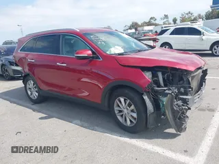 2017 Kia Sorento LX z VIN 5XYPG4A34HG297970, wystawiony jako IAAI lot #42182377 z przebiegiem 67 138 mil mil oraz . Historia ofert i sprzedaży dostępna na DreamBid. Obrazek 1.