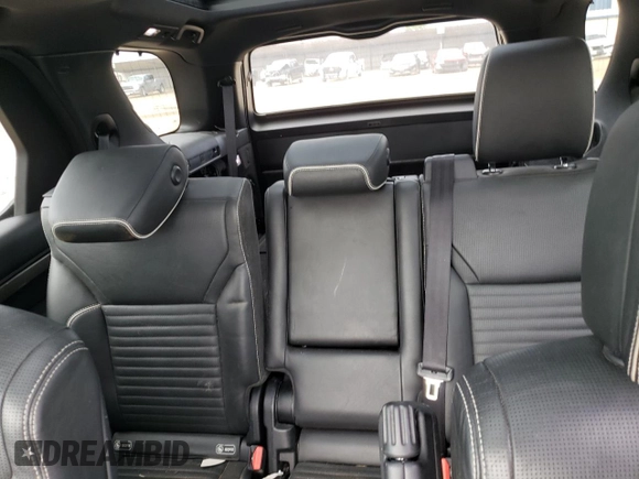 2017 Land Rover Discovery HSE Luxury with VIN SALRHBBV8HA020533, listed as a Copart auction lot 48229214 with 78,204 mi miles. Bid and sale history available at carsss.com. Image 10.