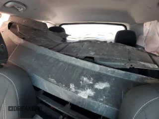 2022 GMC Terrain SLE z VIN 3GKALTEV2NL127557, wystawiony jako Copart lot #56729945 z przebiegiem Nie podano mil oraz Czysty tytuł • Clean title. Historia ofert i sprzedaży dostępna na DreamBid. Obrazek 10.