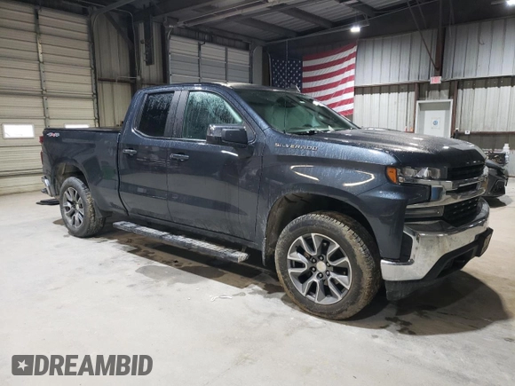 2021 Chevrolet Silverado 1500 LT with VIN 1GCRYDED6MZ104674, listed as a Copart auction lot 44034255 with 70,420 mi miles and Salvage Title. Bid and sale history available at DreamBid. Image 4.