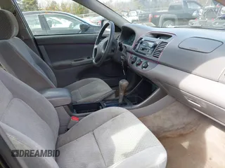 2004 Toyota Camry LE with VIN 4T1BE32K94U307994, listed as a IAAI auction lot 41847450 with 164,016 mi miles and . Bid and sale history available at carsss.com. Image 5.