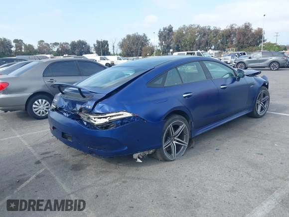 2021 Mercedes-Benz AMG GT 43 z VIN W1K7X5KBXMA038329, wystawiony jako IAAI lot #42193071 z przebiegiem 49 912 mil mil oraz . Historia ofert i sprzedaży dostępna na DreamBid. Obrazek 4.