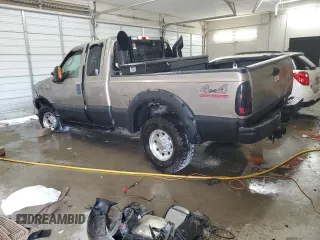 2003 Ford Super Duty F-250 XL with VIN 1FTNX21F23EA70199, listed as a Copart auction lot 78570444 with 228,265 mi miles and Salvage Title. Bid and sale history available at carsss.com. Image 2.
