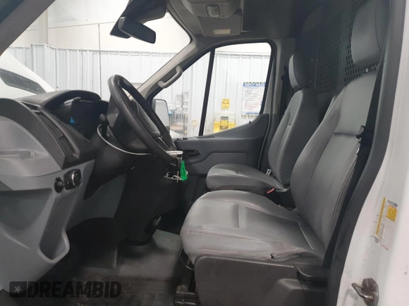 2017 Ford Transit с VIN 1FTYR2CM0HKB53223, выставлен на аукционе Copart как лот 87402734 с пробегом 224 554 миль миль и Чистый • Clean title. История ставок и продаж доступна на DreamBid. Изображение 7.