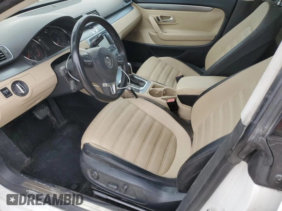 2013 Volkswagen CC Lux with VIN WVWRP7AN7DE549693, listed as a Copart auction lot 89004315 with 93,784 mi miles and Salvage Title. Bid and sale history available at carsss.com. Image 7.