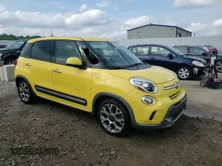 2014 FIAT 500L Trekking with VIN ZFBCFADH3EZ013560, listed as a Copart auction lot 58624435 with 161,669 mi miles and Non repairable. Bid and sale history available at DreamBid. Image 13.