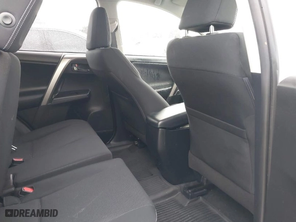 2018 Toyota RAV4 XLE with VIN JTMWFREVXJJ202406, listed as a IAAI auction lot 41789165 with 48,026 mi miles. Bid and sale history available at carsss.com. Image 8.