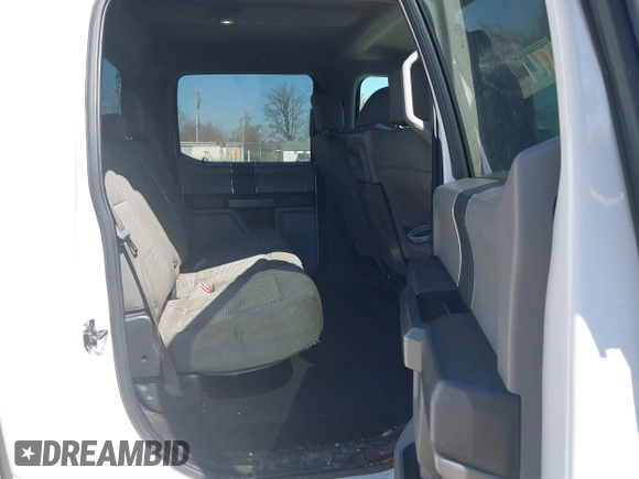 2016 Ford F-150 XL with VIN 1FTEW1CF9GFA17977, listed as a IAAI auction lot 41769780 with 199,838 mi miles and . Bid and sale history available at DreamBid. Image 8.