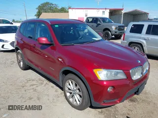2014 BMW X3 xDrive28i z VIN 5UXWX9C54E0D21484, wystawiony jako IAAI lot #42251902 z przebiegiem 135 888 mil mil oraz . Historia ofert i sprzedaży dostępna na DreamBid. Obrazek 1.