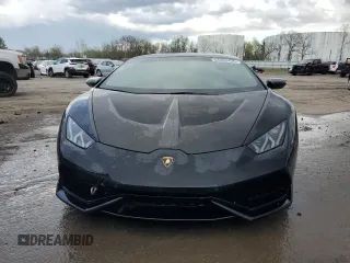 2019 Lamborghini Huracan z VIN ZHWUC1ZF0KLA11341, wystawiony jako Copart lot #54303435 z przebiegiem Nie podano mil oraz Szkody całkowita. Historia ofert i sprzedaży dostępna na DreamBid. Obrazek 5.
