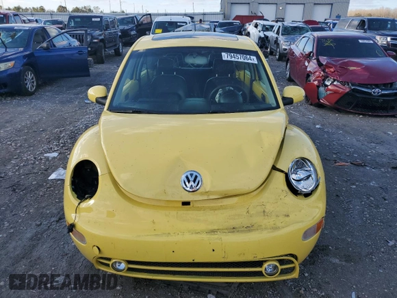 2005 Volkswagen New Beetle Coupe GLS with VIN 3VWCK31C45M404860, listed as a Copart auction lot 79457064 with 0 mi miles and Salvage Title. Bid and sale history available at carsss.com. Image 5.