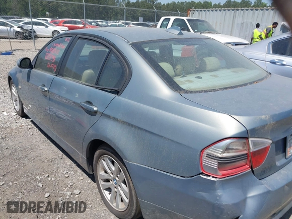 2007 BMW 3 Series 328xi with VIN WBAVC935X7KX55130, listed as a IAAI auction lot 42018618 with 232,500 mi miles and . Bid and sale history available at DreamBid. Image 3.