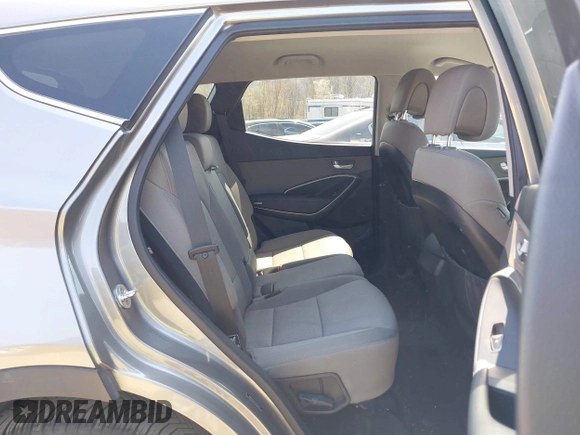2017 Hyundai Santa Fe 2.4L z VIN 5NMZUDLB7HH015347, wystawiony jako IAAI lot #42035606 z przebiegiem 118 305 mil mil oraz . Historia ofert i sprzedaży dostępna na DreamBid. Obrazek 8.