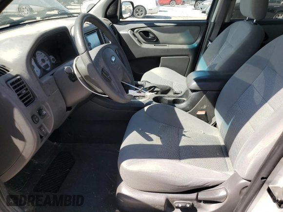 2006 Ford Escape XLT with VIN 1FMYU03Z26KA72974, listed as a Copart auction lot 72524674 with 221,479 mi miles and Salvage Title. Bid and sale history available at carsss.com. Image 7.