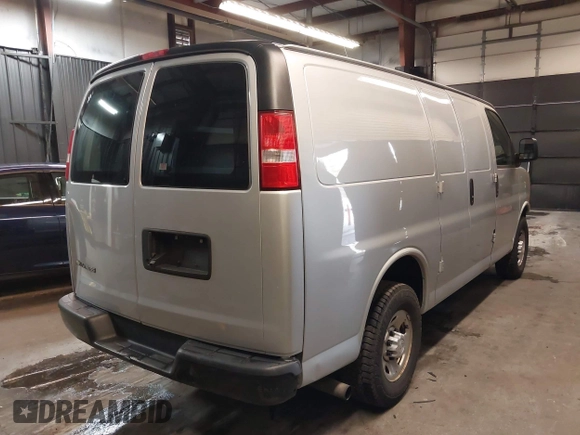 2018 Chevrolet Express Cargo Van with VIN 1GCWGAFG6J1226085, listed as a IAAI auction lot 41952268 with 53,293 mi miles. Bid and sale history available at carsss.com. Image 4.