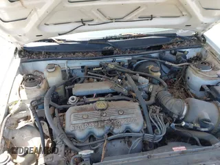 1997 Ford Escort LX z VIN 1FALP13P6VW331635, wystawiony jako IAAI lot #42338881 z przebiegiem 117 385 mil mil oraz . Historia ofert i sprzedaży dostępna na DreamBid. Obrazek 10.