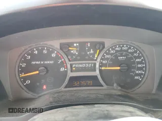 2005 GMC Canyon 1SE SLE Z71 with VIN 1GTDS136158212142, listed as a Copart auction lot 44064815 with 327,579 mi miles and Salvage Title. Bid and sale history available at carsss.com. Image 9.