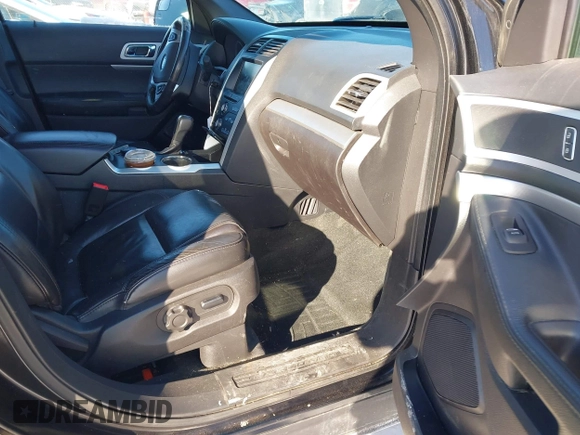 2013 Ford Explorer XLT with VIN 1FM5K8D89DGB39762, listed as a IAAI auction lot 41592588 with 144,666 mi miles and . Bid and sale history available at carsss.com. Image 5.
