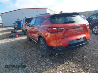 2021 Chevrolet Blazer RS с VIN 3GNKBERS5MS534539, выставлен на аукционе IAAI как лот 41006389 с пробегом 65 838 миль миль и . История ставок и продаж доступна на DreamBid. Изображение 3.