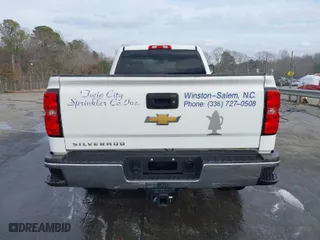 2019 Chevrolet Silverado 2500HD Work Truck with VIN 2GC2CREGXK1137979, listed as a IAAI auction lot 38536415 with 117,068 mi miles. Bid and sale history available at carsss.com. Image 16.