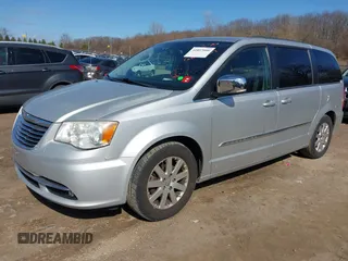 2011 Chrysler Town & Country Touring L with VIN 2A4RR8DG6BR682131, listed as a IAAI auction lot 41897000 with 137,673 mi miles and . Bid and sale history available at DreamBid. Image 2.