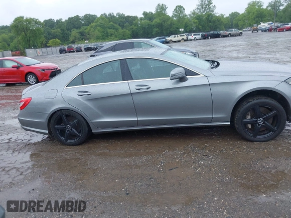 2014 Mercedes-Benz CLS 550 с VIN WDDLJ9BB9EA118388, выставлен на аукционе IAAI как лот 42354165 с пробегом 123 120 миль миль и . История ставок и продаж доступна на DreamBid. Изображение 13.