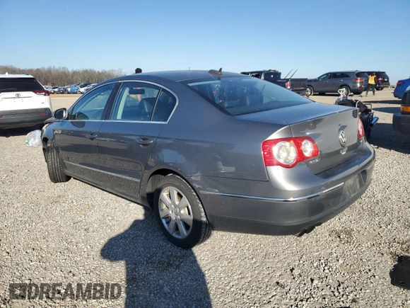 2006 Volkswagen Passat Value Edition z VIN WVWAK73C06P027101, wystawiony jako Copart lot #46810855 z przebiegiem 116 246 mil mil oraz Szkoda całkowita • Salvage title. Historia ofert i sprzedaży dostępna na DreamBid. Obrazek 2.