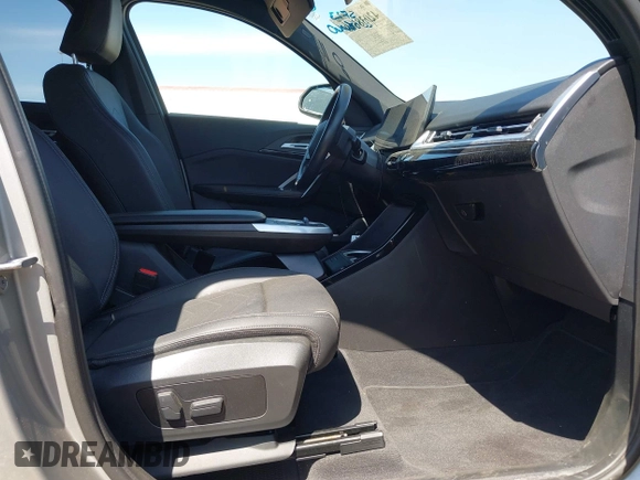 2023 BMW X1 xDrive28i z VIN WBX73EF03P5X46405, wystawiony jako IAAI lot #42038660 z przebiegiem 21 994 mil mil oraz . Historia ofert i sprzedaży dostępna na DreamBid. Obrazek 5.