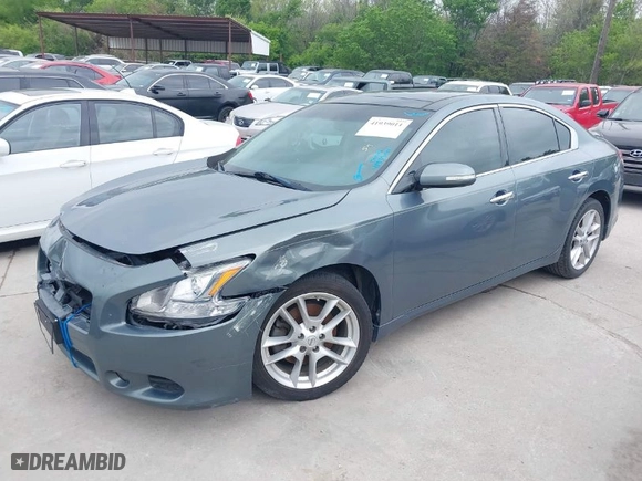 2011 Nissan Maxima 3.5 S with VIN 1N4AA5AP1BC840905, listed as a IAAI auction lot 41939011 with 191,038 mi miles. Bid and sale history available at carsss.com. Image 2.