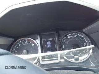 2021 Toyota Tacoma SR с VIN 3TMCZ5AN3MM383526, выставлен на аукционе IAAI как лот 42429061 с пробегом 44 112 миль миль и . История ставок и продаж доступна на DreamBid. Изображение 7.