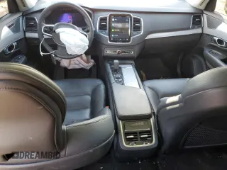 2023 Volvo XC90 Core with VIN YV4L12PV4P1955683, listed as a Copart auction lot 45292395 with 38,749 mi miles and Salvage Title. Bid and sale history available at DreamBid. Image 8.