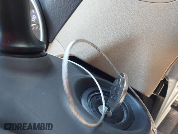 2013 Hyundai Elantra GLS with VIN KMHDH4AE4DU527562, listed as a IAAI auction lot 41848081 with 59,783 mi miles and . Bid and sale history available at DreamBid. Image 11.