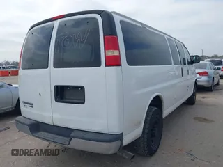 2007 Chevrolet Express Passenger with VIN 1GAHG39U671185576, listed as a IAAI auction lot 41551300 with Not provided miles and . Bid and sale history available at DreamBid. Image 4.