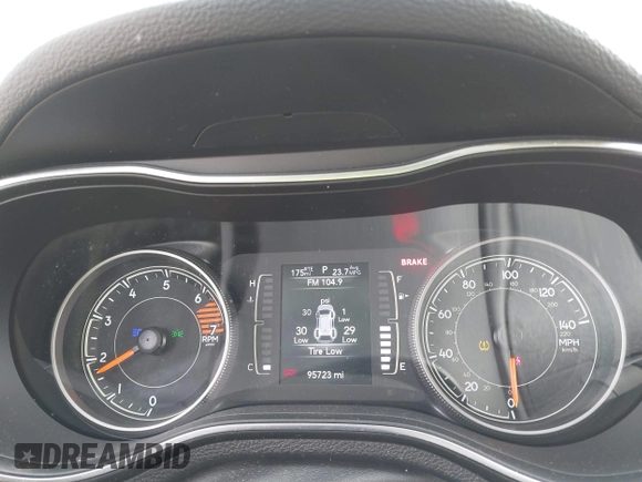 2019 Jeep Cherokee Latitude with VIN 1C4PJMCB7KD283699, listed as a IAAI auction lot 41548866 with 95,723 mi miles. Bid and sale history available at carsss.com. Image 7.